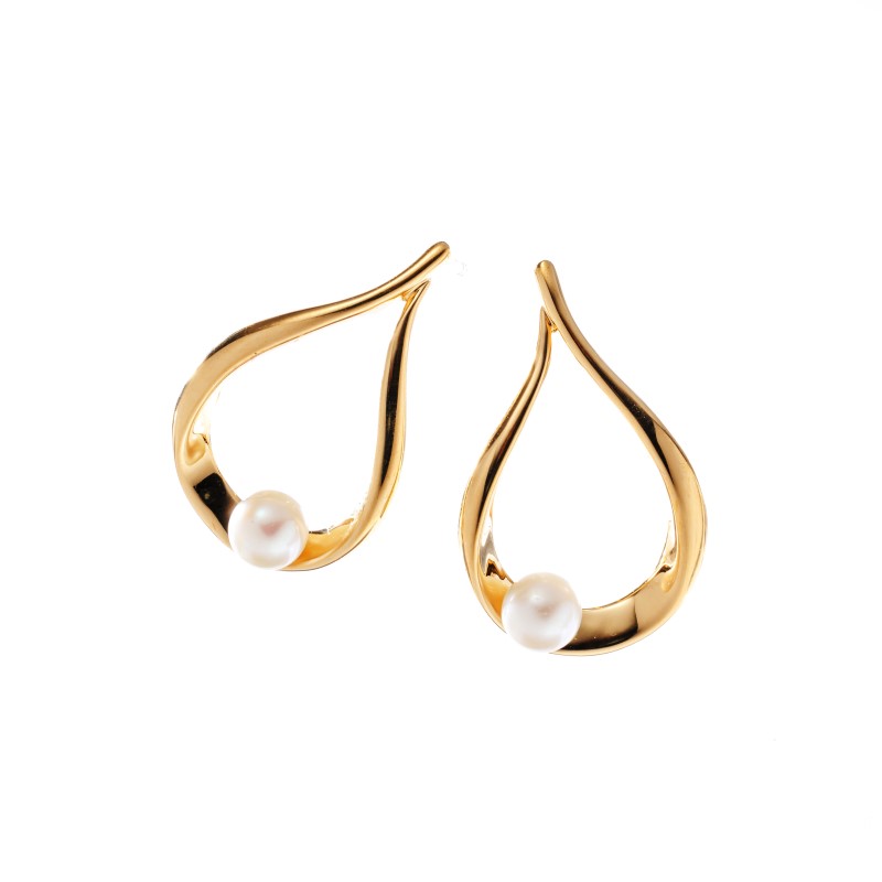 h&dジュエリー ピアス 着用ジュエリー