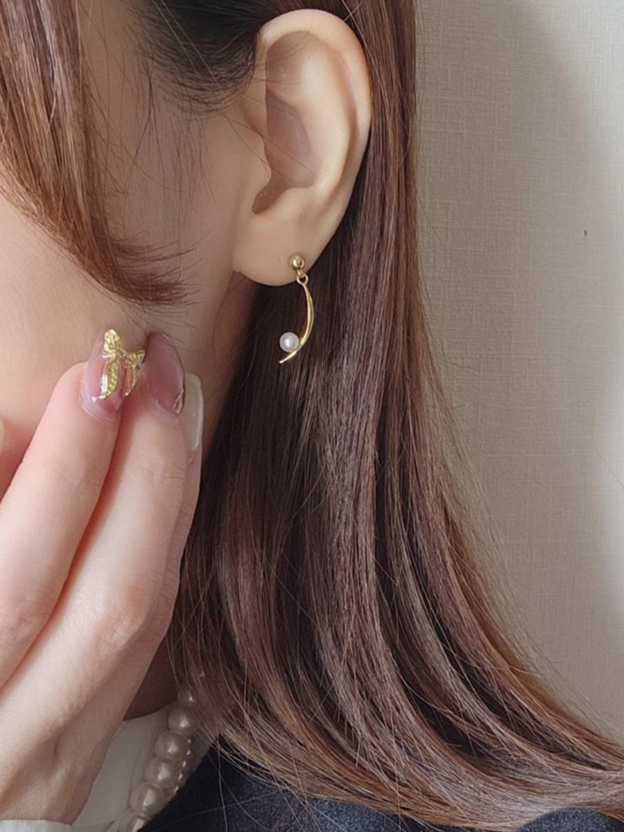 【ｈ＆ｄジュエリー】Moon × Pearl｜スタイリング・コーディネート