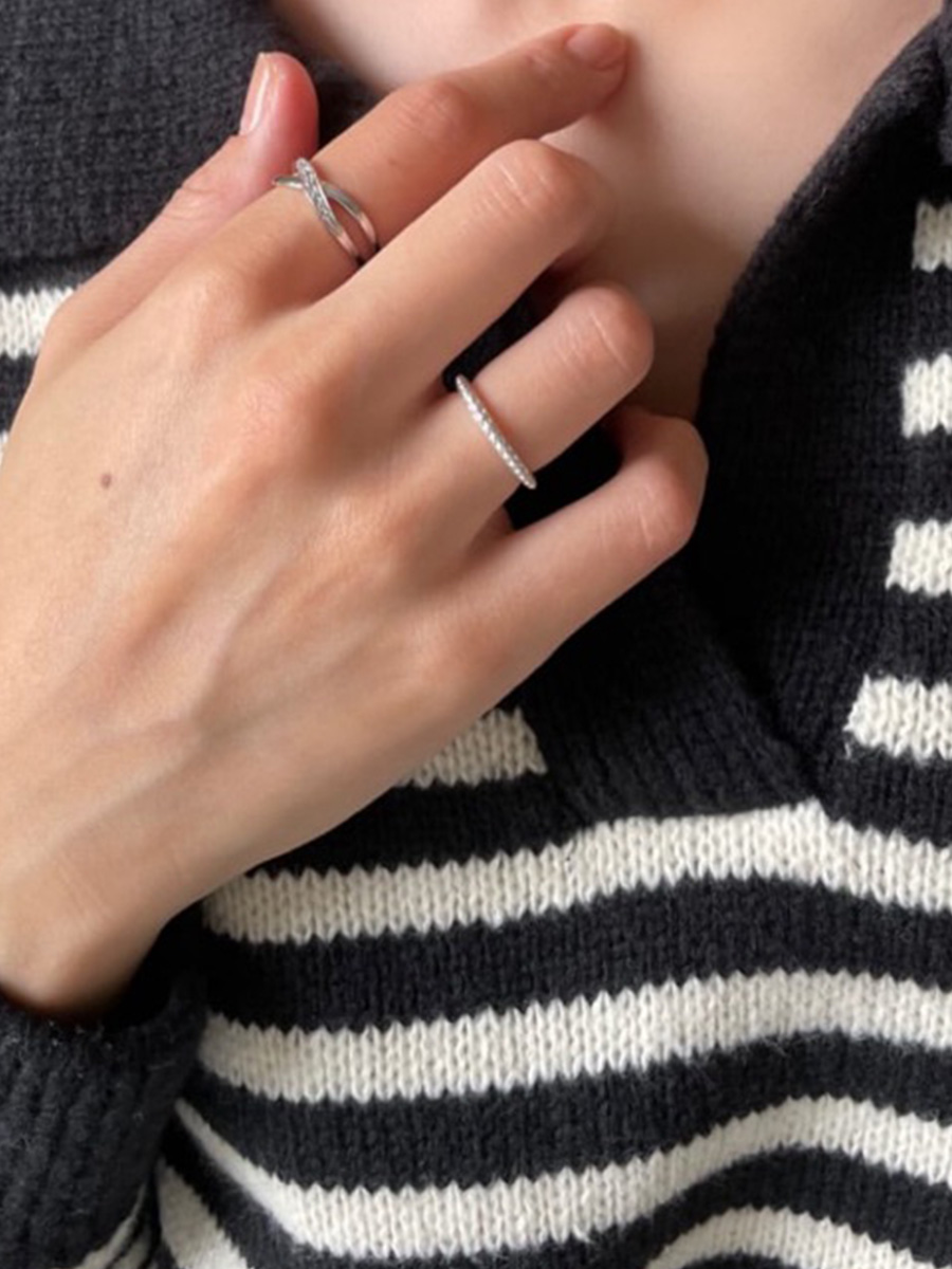 【ｈ＆ｄジュエリー】Cross Ring｜スタイリング・コーディネート