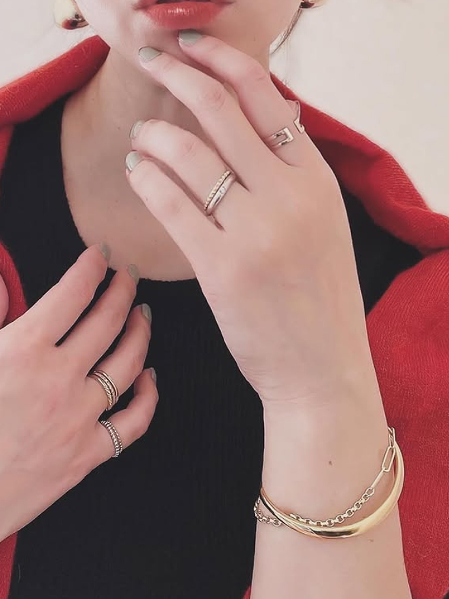 h&dジュエリー Layered Two Bracelets 高見えスタイリングコーデ