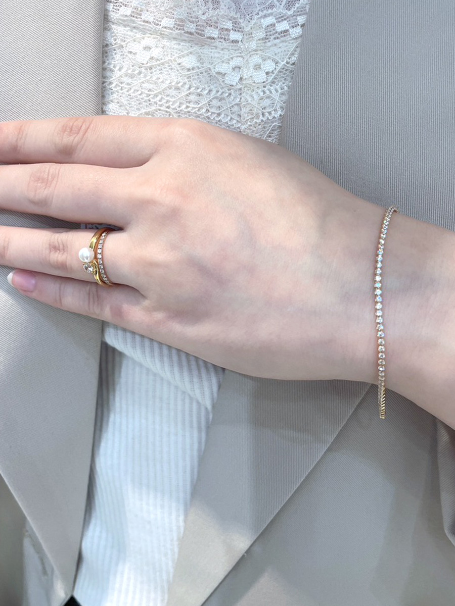 h&dジュエリー Jewelry at Work 高見えスタイリングコーデ