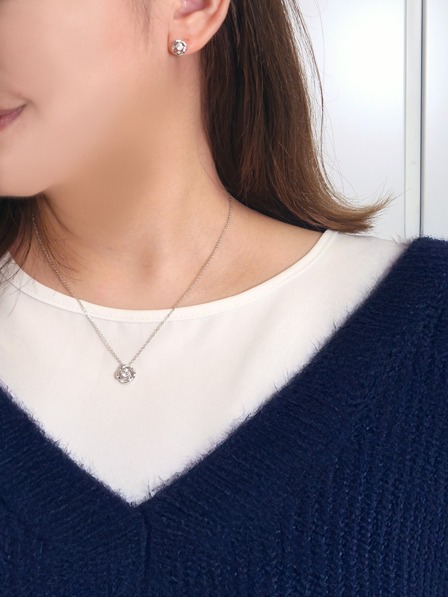 Silver Roseのスタイリング画像